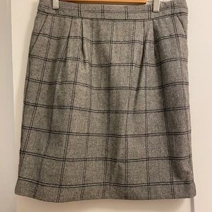 Plaid pencil skirt